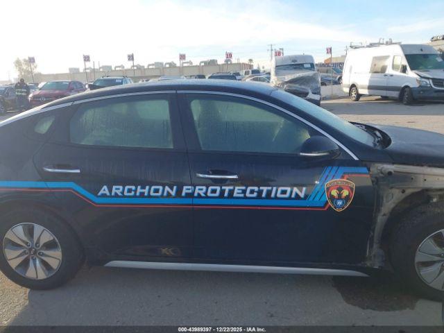 Kia Optima Premium Image 13