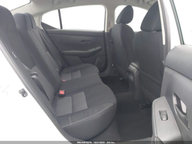 Nissan Sentra Sv Image 4