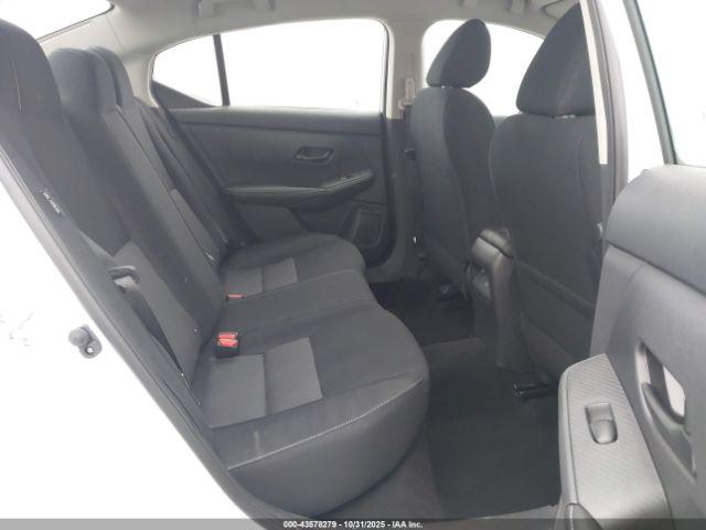 Nissan Sentra Sv Image 4