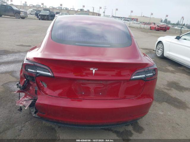 Tesla Model 3 Image 15