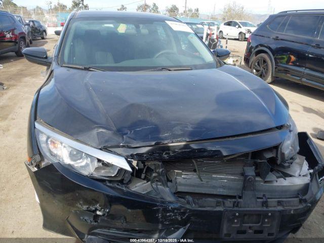 Honda Civic Lx Image 11