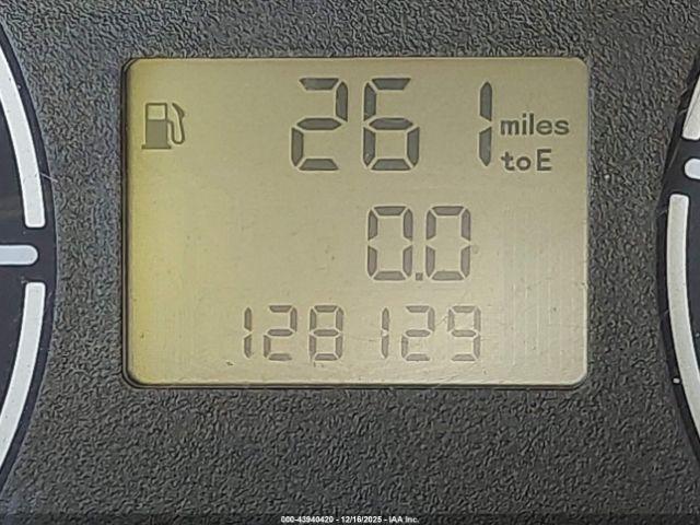 Ford Transit Xlt Image 15