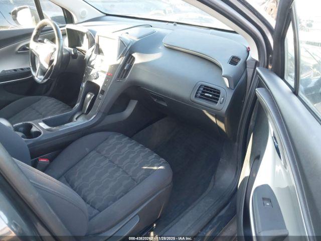 Chevrolet Volt Image 13