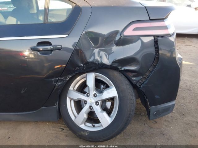 Chevrolet Volt Image 12