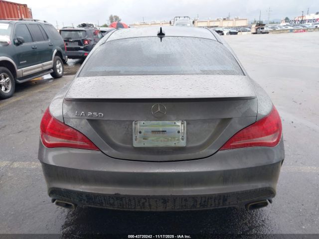 Mercedes-Benz Cla-class Image 11