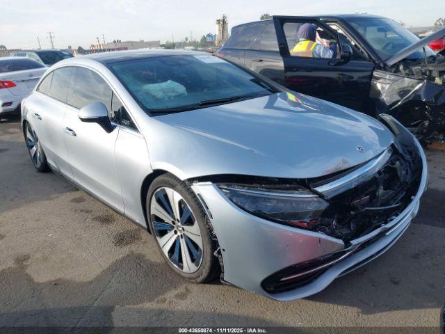  Salvage Mercedes-Benz EQS