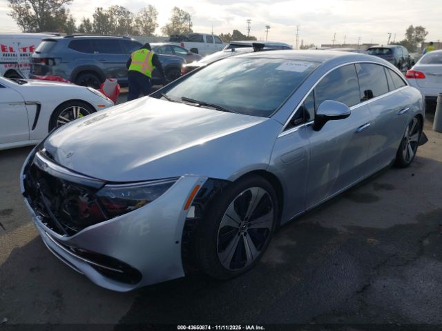 Mercedes-Benz EQS Image 2