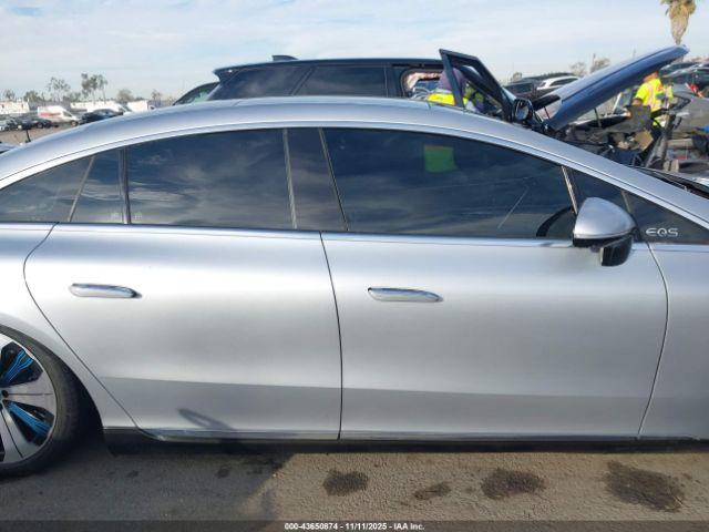 Mercedes-Benz EQS Image 10