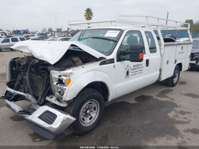 Ford F-250 Xl Image 3