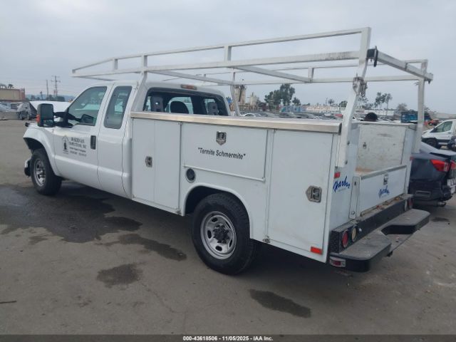 Ford F-250 Xl Image 4