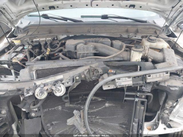 Ford F-250 Xl Image 10