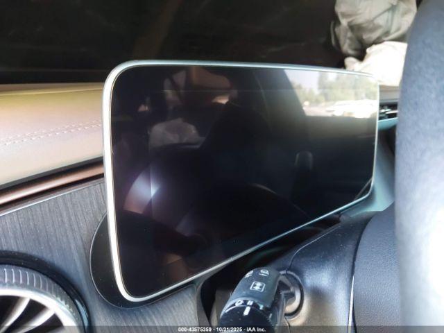 Mercedes-Benz EQE Image 18