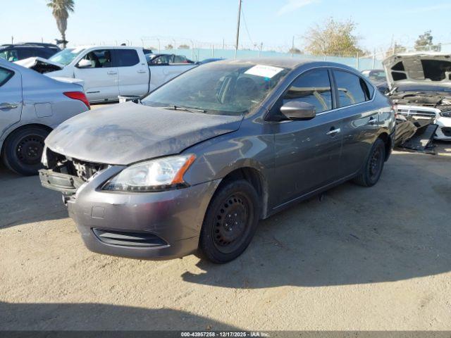 Nissan Sentra S Image 3