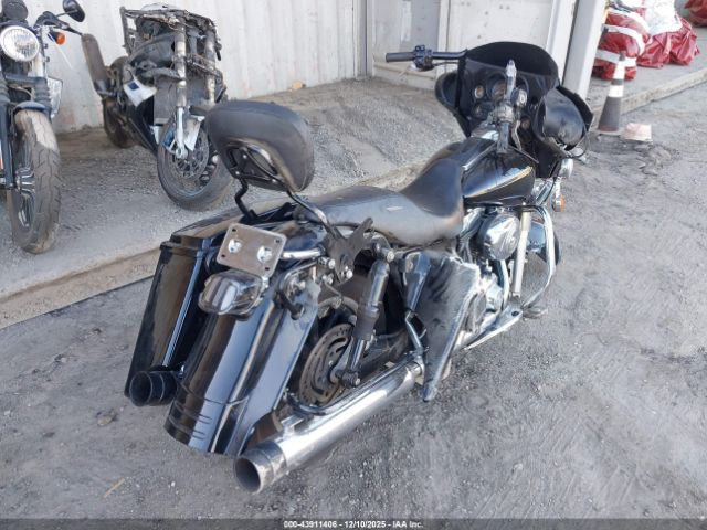 Harley-Davidson Flhtcui Image 12