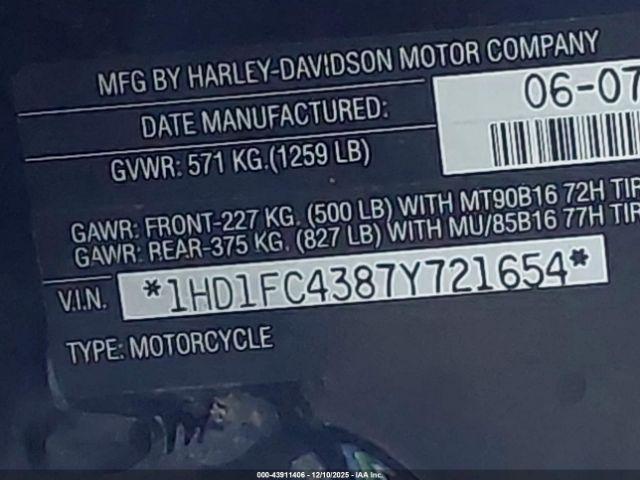 Harley-Davidson Flhtcui Image 13