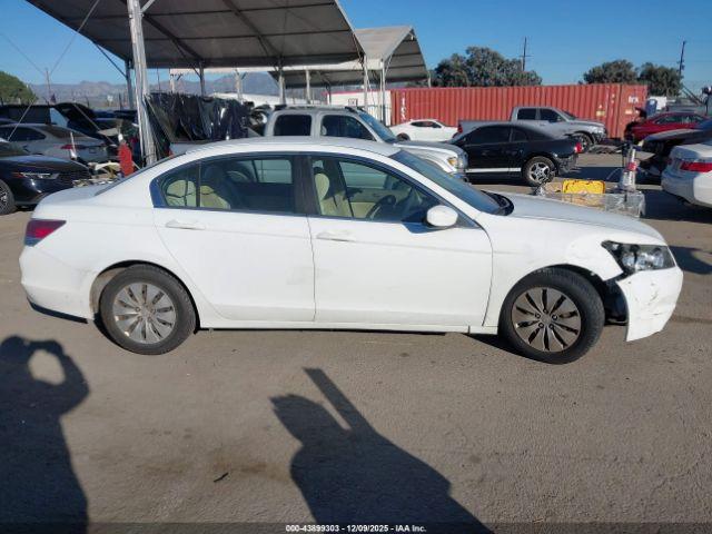 Honda Accord 2.4 Lx Image 8