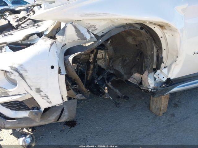 BMW X Series Xdrive28i Image 3