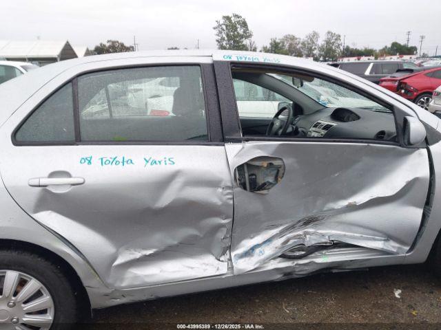 Toyota Yaris Image 7