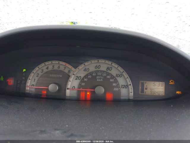 Toyota Yaris Image 9