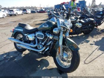  Salvage Harley-Davidson Flhcs