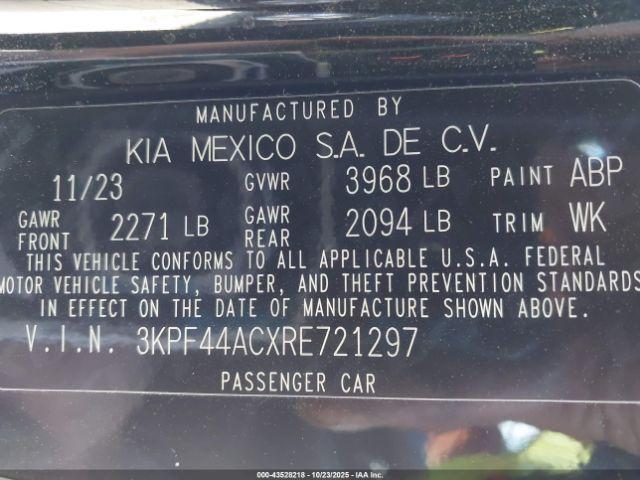 Kia Forte Gt Image 8