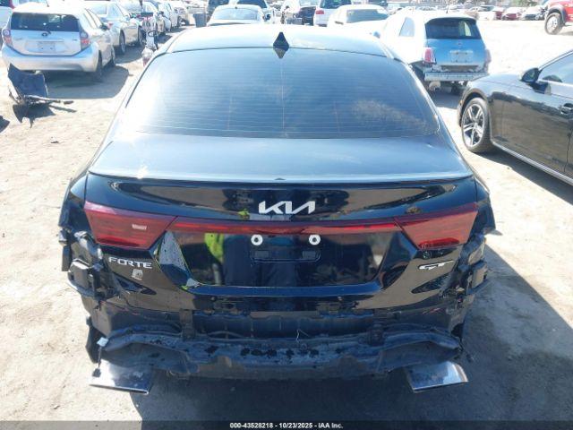 Kia Forte Gt Image 13