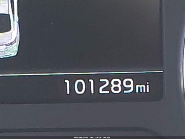 Kia Forte Gt-line Image 9