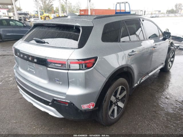 Honda Prologue Touring Image 4