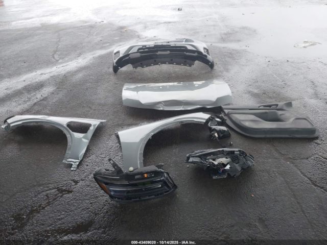 Honda Prologue Touring Image 13