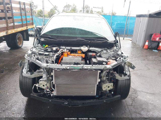 Honda Prologue Touring Image 17