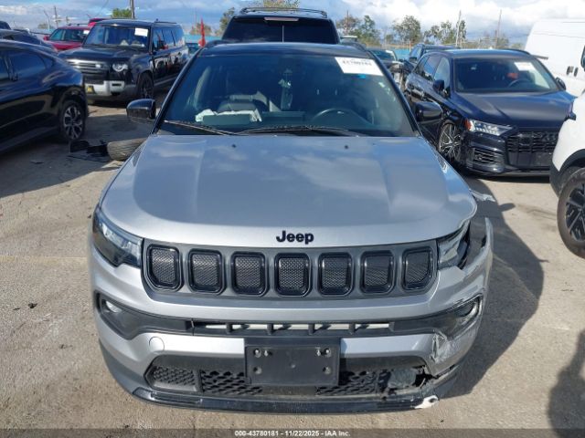 Jeep Compass Altitude 4x4 Image 15
