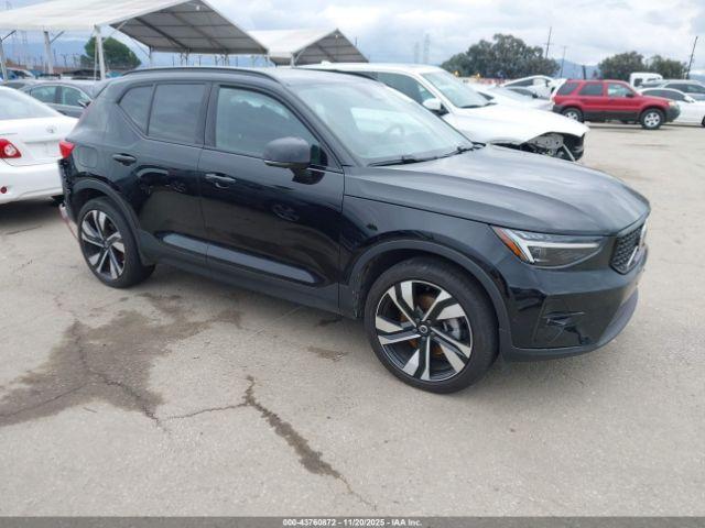  Salvage Volvo XC40