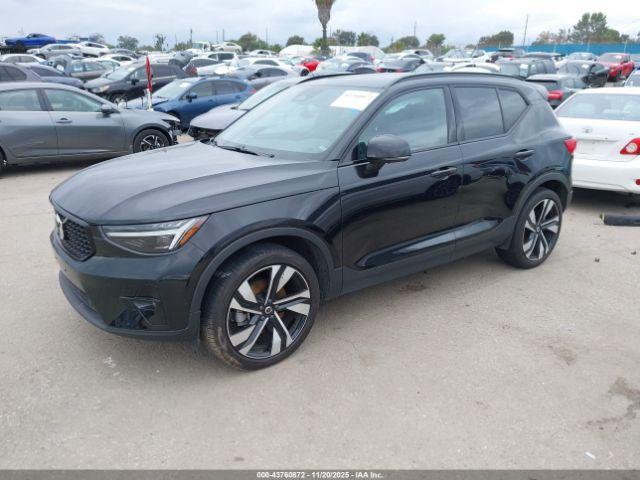 Volvo XC40 B5 Ultimate Dark Theme Image 7