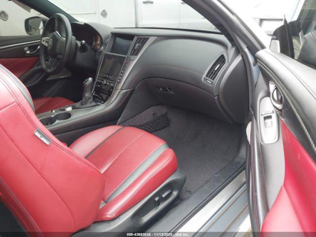 INFINITI Q60 Red Sport 400 Image 14