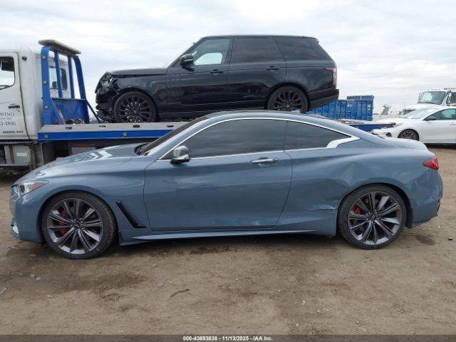 INFINITI Q60 Red Sport 400 Image 13