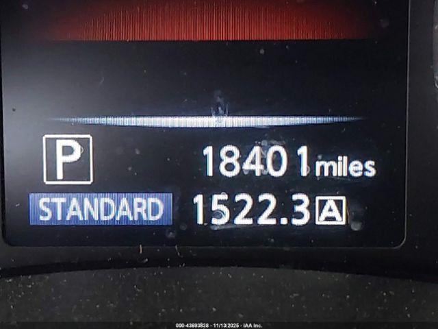 INFINITI Q60 Red Sport 400 Image 10