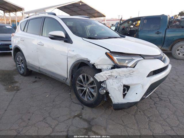  Salvage Toyota RAV4