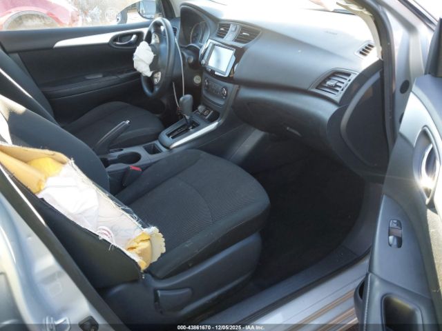 Nissan Sentra S Image 3