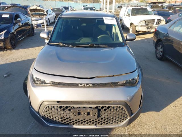 Kia Soul Lx Image 16