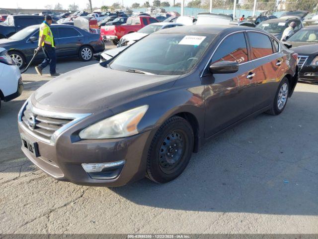 Nissan Altima 2.5 S Image 7