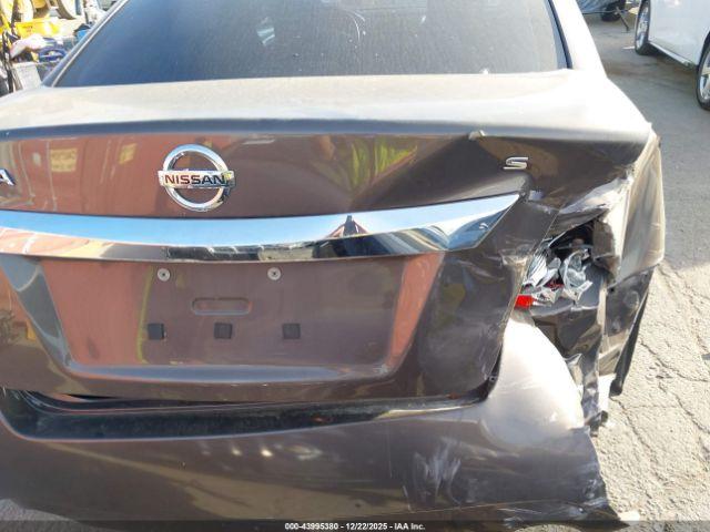 Nissan Altima 2.5 S Image 6