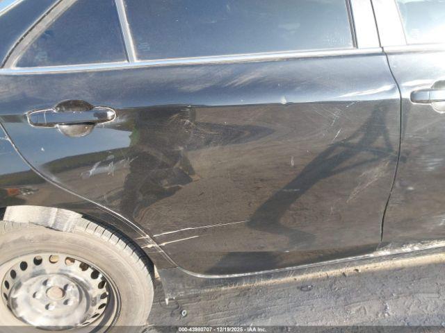 Toyota Camry Se Image 7