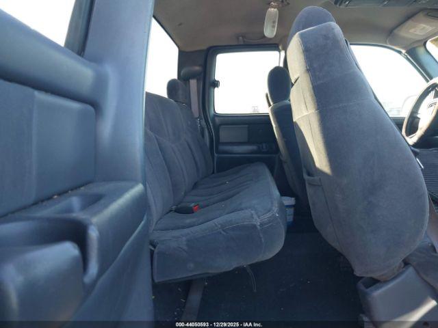 Chevrolet Silverado 1500 Ls Image 12