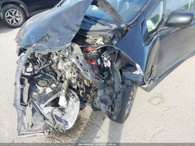 Honda Fit Sport Image 5