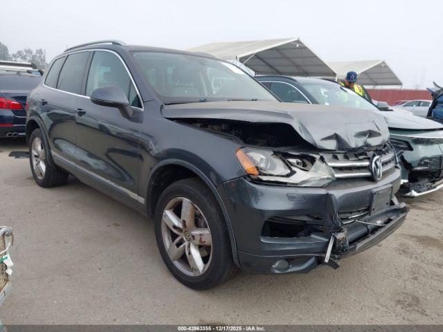  Salvage Volkswagen Touareg