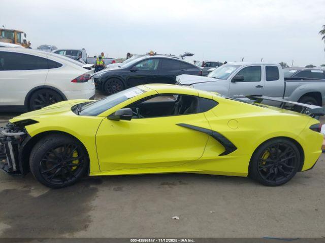 Chevrolet Corvette Rwd  3lt Image 3