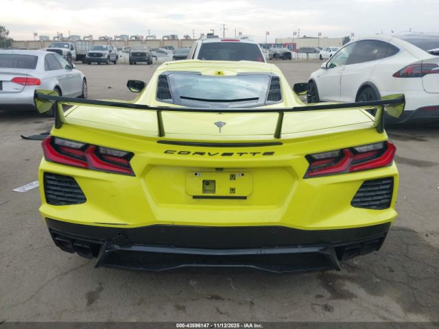 Chevrolet Corvette Rwd  3lt Image 16