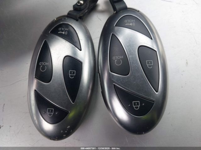 Hyundai SANTA FE Xrt Image 15