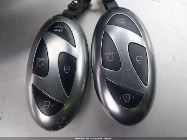 Hyundai SANTA FE Xrt Image 15