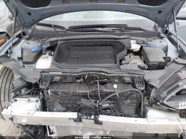 Hyundai Ioniq Sel Image 11